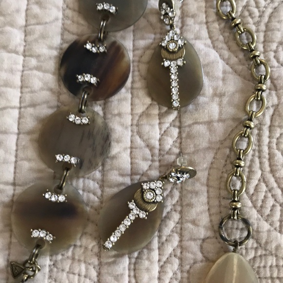 K & R Collection Embellished Elements Collection - Picture 2 of 7